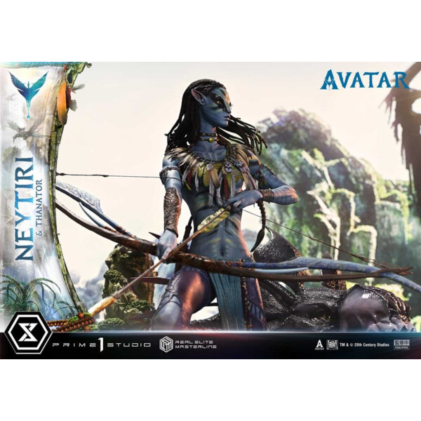 Avatar (Film) Estatua Real Elite Masterline Series 1/4 Neytiri & Thanator 75 cm