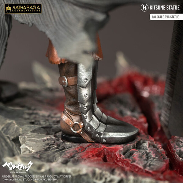 Kitsune Statue – Berserk Akihabara Legend Figure 1/8 Guts (30 cm)