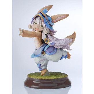 Made in Abyss The Golden City of the Scorching Sun Estatua PVC 18 Nanachi New Outfit Ver. 19 cm